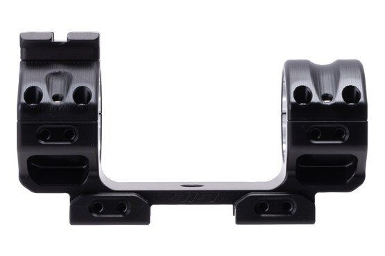 Scope mount with separate clamping bars, inset feet, and steel guide pins
